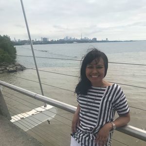 Meet your Posher, Emmylou